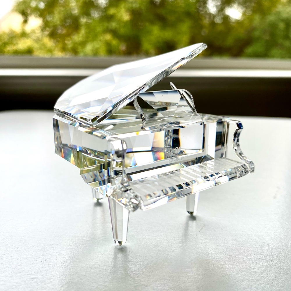 Swarovski Crystal Grand Piano Figurine Instrument Glass Music Home Decor
